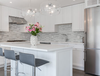 20 Straight Wharf in Nantucket - 2-Bedroom Kitchen