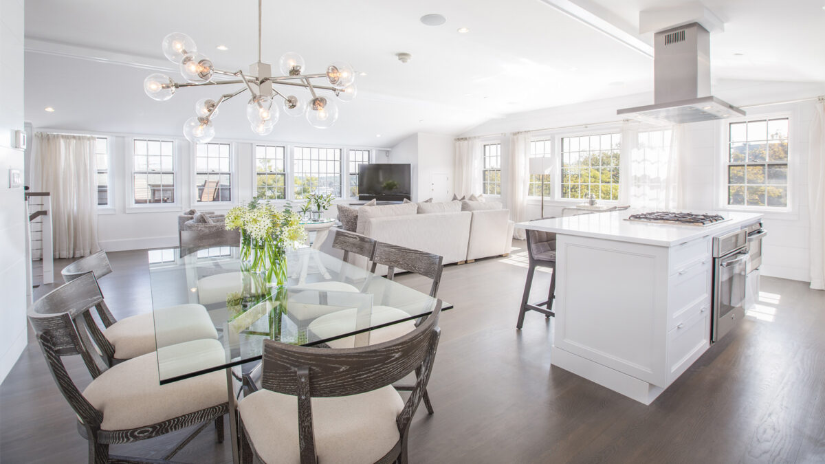 20 Straight Wharf in Nantucket - Penthouse Living Room, Dining Room, Kitchen